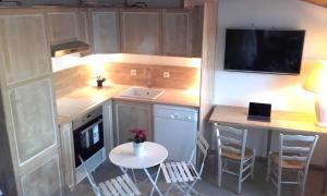 Appartements Les Flamants roses : photos des chambres