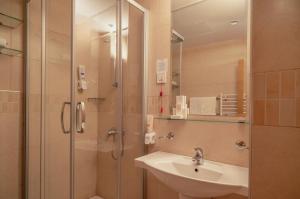 Standard  Double or Twin Room room in Hotel Zlatibor Mona
