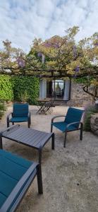 Maisons de vacances La Sagnarde Loubressac Terrasse intime : photos des chambres