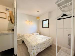 Appartements B065 Appartement calme proche centre garage : photos des chambres