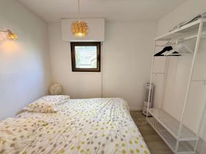 Appartements B065 Appartement calme proche centre garage : photos des chambres