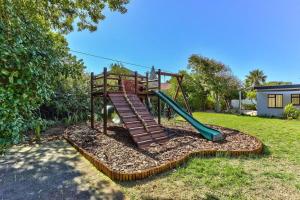 Family Home, WiFi, Patio, Secure Parking