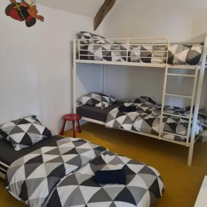 Maisons de vacances Sous les Noyers Autoire : photos des chambres