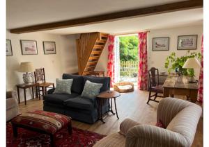Traditional Cottage sleeps 4