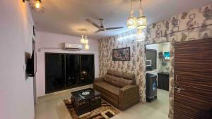 Entire Flat in Andheri West #08