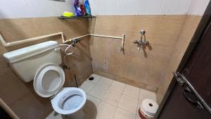Entire Flat in Andheri West #08
