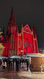 Appartements 75m2 - 2min centre pieton & 10 min de la gare : photos des chambres