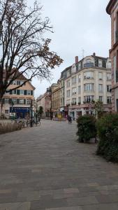 Appartements 75m2 - 2min centre pieton & 10 min de la gare : photos des chambres