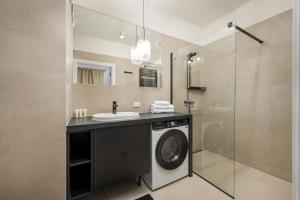 Port Praski Superior Apartment by BookingHost