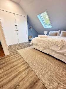 Palmaya - Bali-Inspired 5BR Beach Award Wining House in Corindi