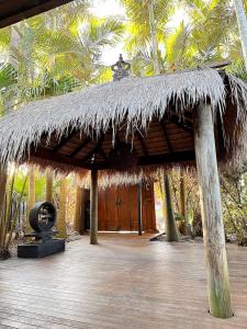 Palmaya - Bali-Inspired 5BR Beach Award Wining House in Corindi