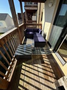 Lighthouse Village #421