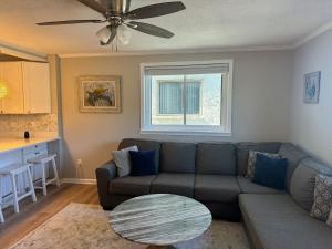 Lighthouse Village #421