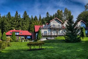 Pensjonat Magdalena - w cichym i spokojnym miejscu - zwierzęta akceptowane, bezpłatny parking