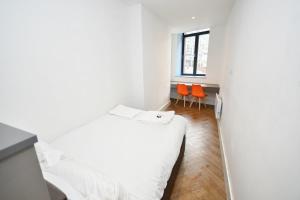Sleek 2BED Flat in Central Manchester w Security