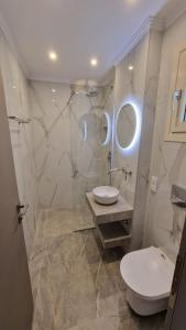 Corfelia Seaview Suites