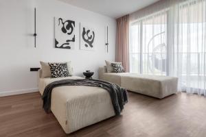 Stylish 1BR with Balcony & Parking I Skyline Varna by Flat Mаnаger