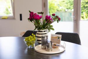 VITA Sonnholm - Ferienhaus mit Sauna, Ofen und Garten