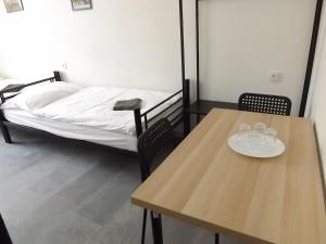 Two-room apartment near the center F2