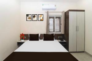 Hotel O Ranchi Station Road Near Gurudwara Formerly Hotel Galaxy