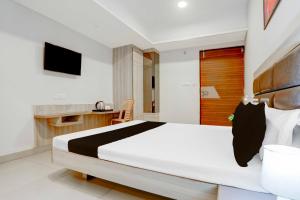 Hotel O Jiwaji Chowk Lashkar