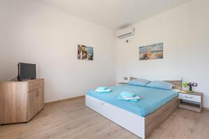 Sea Breeze Vacation House I BBQ & Jacuzzi