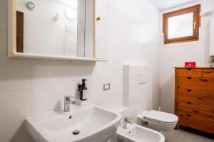 Residenza al Campanile Lake & Mountain Free parking