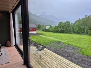 Hytte Grøtdalstind, Rekkedal Gjestegard - Sæbø