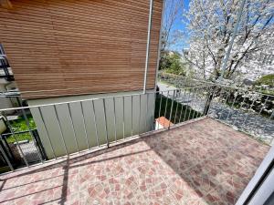 Stylische Wohnung nähe Stadthalle mit Balkon