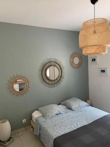 Maisons de vacances Maison a la campagne avec piscine : photos des chambres