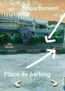 Appartement La Fossette , 4 personnes, 5mn de la plage, WIFI, climatisation, parking, terrasse sans vis-à-vis