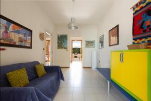 Villino Blue Area by BarbarHouse