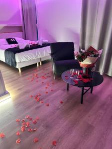 Appartements LOVE ROOM SAUNA,JACCUZZI Netflix Tours : photos des chambres