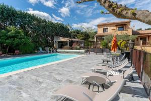 Villas Villa spacieuse a Vezenobres avec piscine privee : photos des chambres