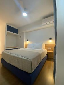 Living Yard Acropolis Apartments