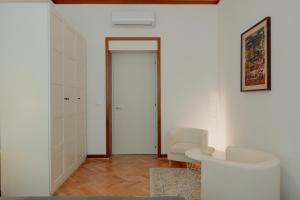 Bauhaus Literary Apartment