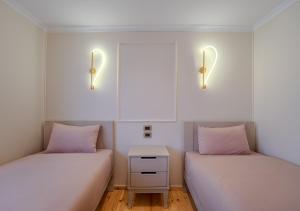 Anoush Dahabiya 4 nights from Luxor to Aswan each Monday