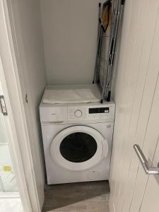 Two Bedroom Flat C in Kentish Town