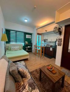 Anuva Condo Staycation