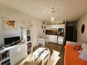 Studio cosy, WIFI, climatiseur, plage à pied