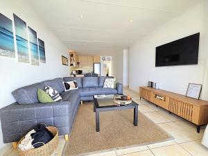 SummerSeas #47 - Top floor sea view apartment