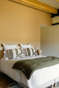 Maisons d'hotes Mas de l-Etoile : photos des chambres