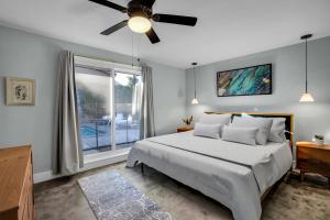 Serene Majestic Views & Walkable to Virtually All