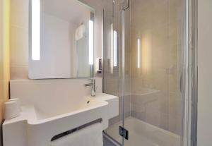 Hotels B&B HOTEL Le Treport Friville : photos des chambres