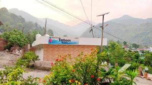 Tmboos Homes