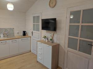 Domek z widokiem na jezioro