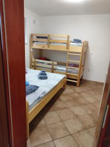 Apartma Lara 