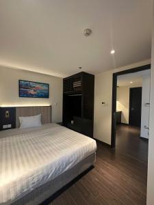 The Halong Bay view - 2Br