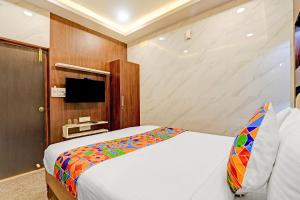 FabHotel Saravana Shelters Residency - Nr Tambaram Railway Station