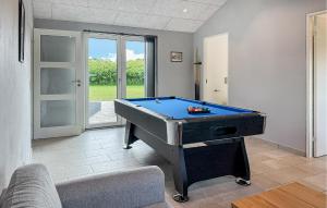 4 Bedroom Gorgeous Home In Tarm